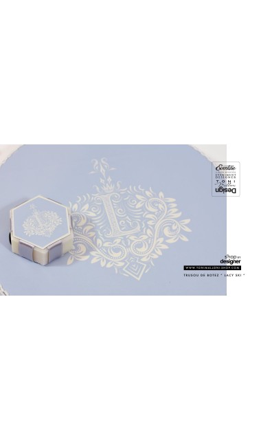 Trusou botez baieti personalizat prin brodare cu numele bebelusului, Lacy Ski 5